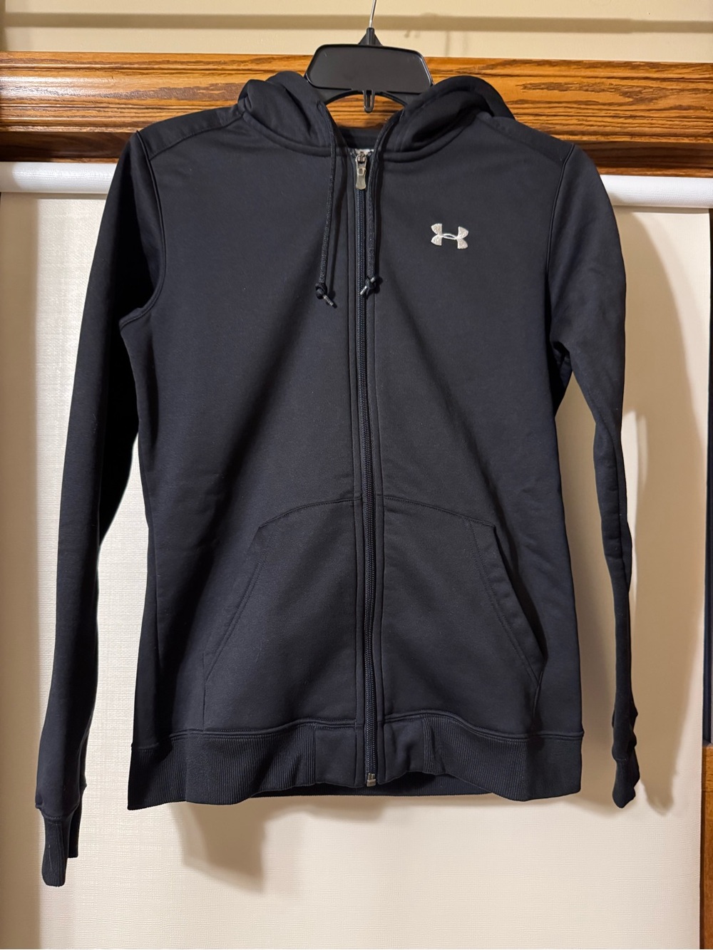 Under Armour Black Full-Zip Hoodie Size Small
